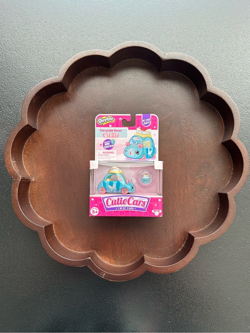 Shopkins Cutie Cars ~ Fairycake Racer With Mini Shopkin QT3-17